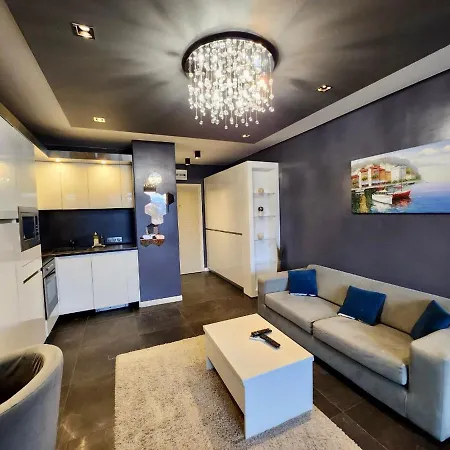 Апартамент Joy Station Cozy
