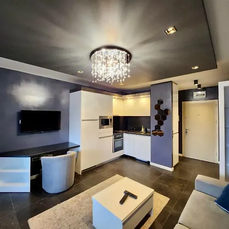 Апартамент Joy Station Cozy *